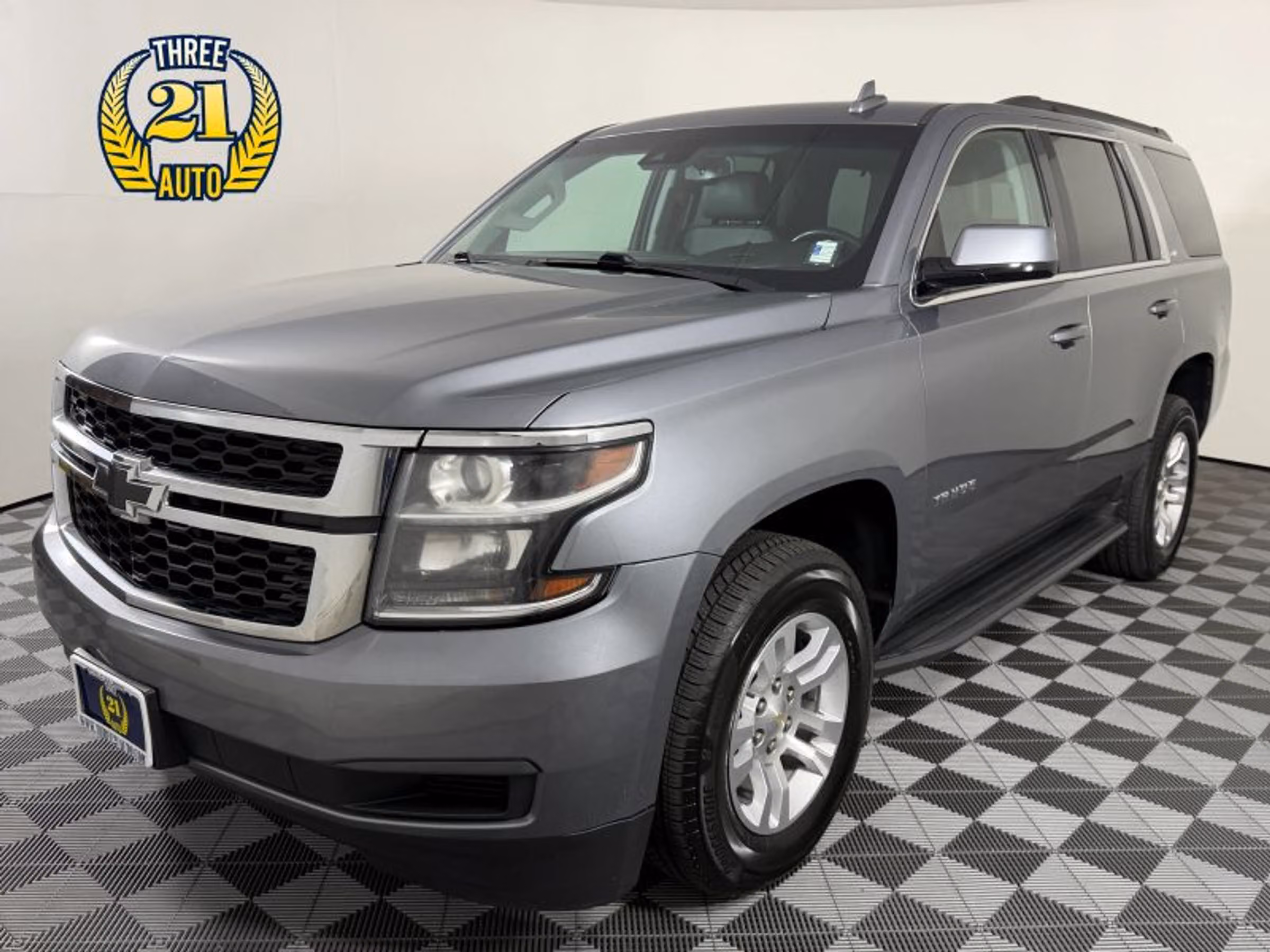 2019 Chevrolet Tahoe LT Image 1