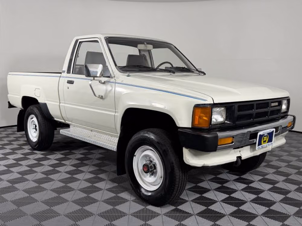1986 Toyota Pickup Base Regular Cab Image 6