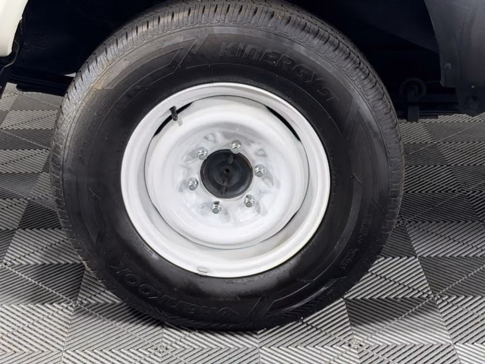 1986 Toyota Pickup Base Regular Cab Image 15