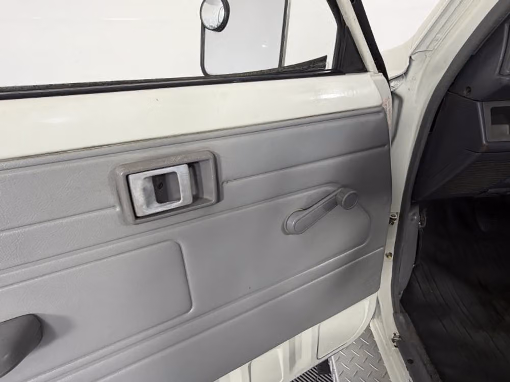 1986 Toyota Pickup Base Regular Cab Image 20