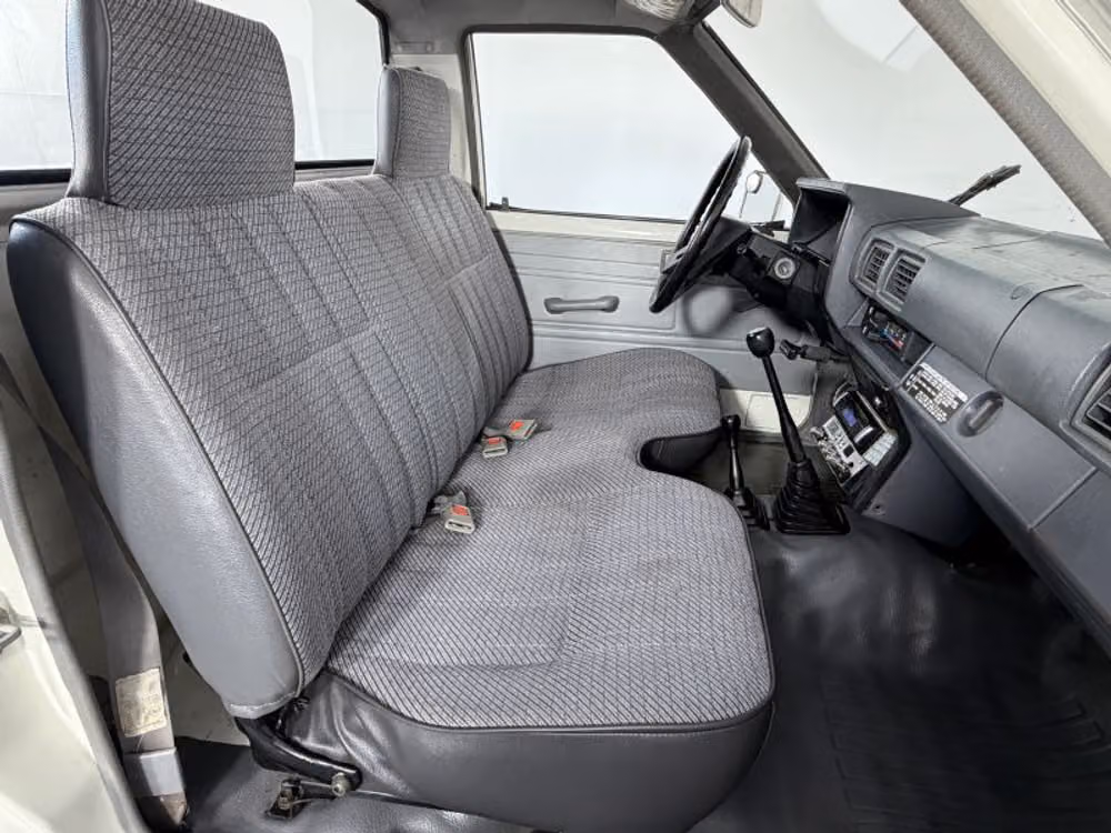 1986 Toyota Pickup Base Regular Cab Image 18