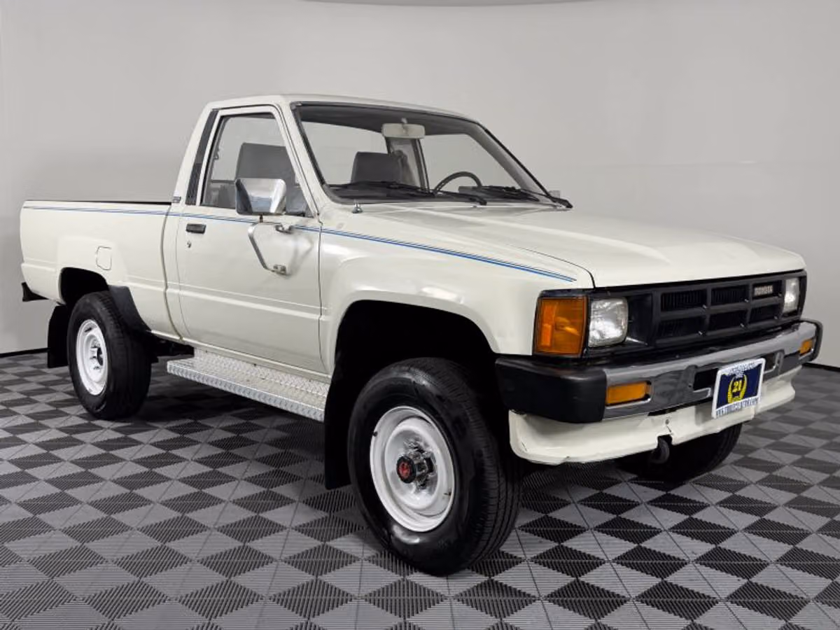 1986 Toyota Pickup Base Regular Cab Image 6