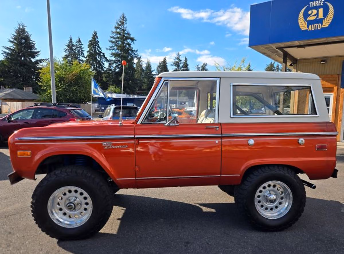 1974 FORD BRONCO SPORT Image 2