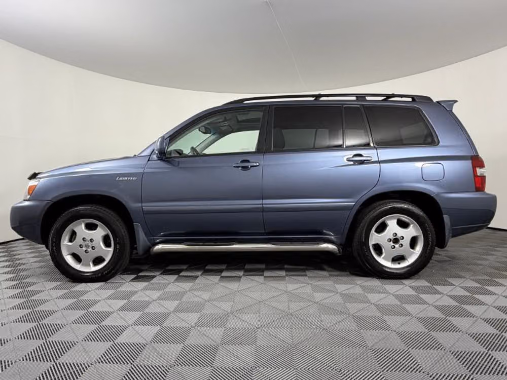 2005 Toyota Highlander Limited Image 13