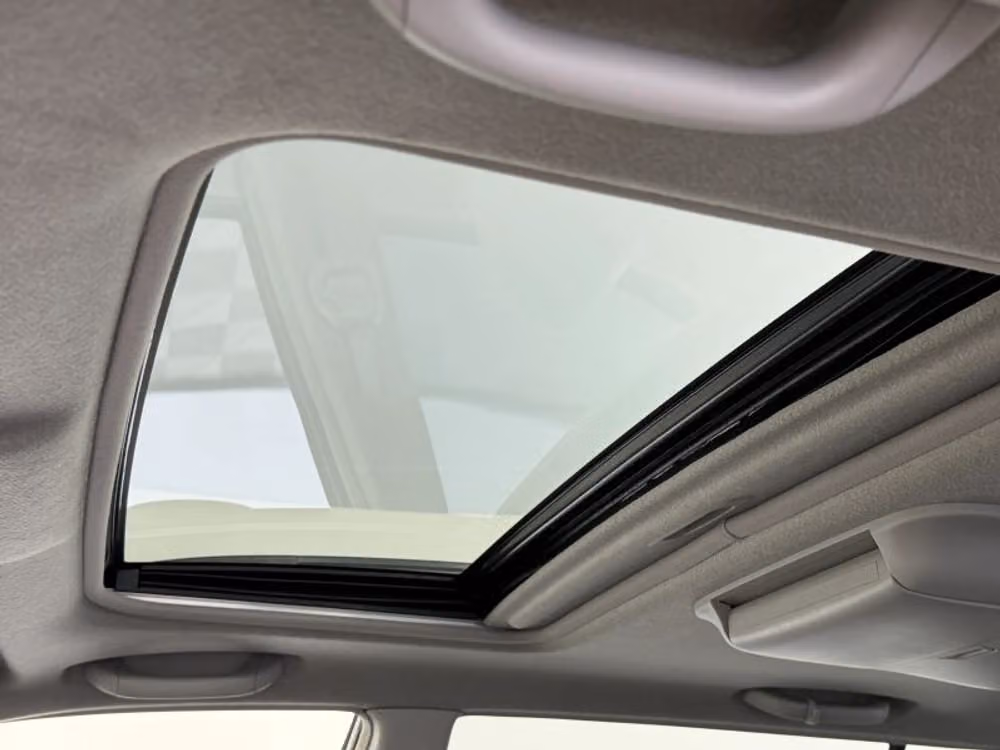 2005 Toyota Highlander Limited Image 26