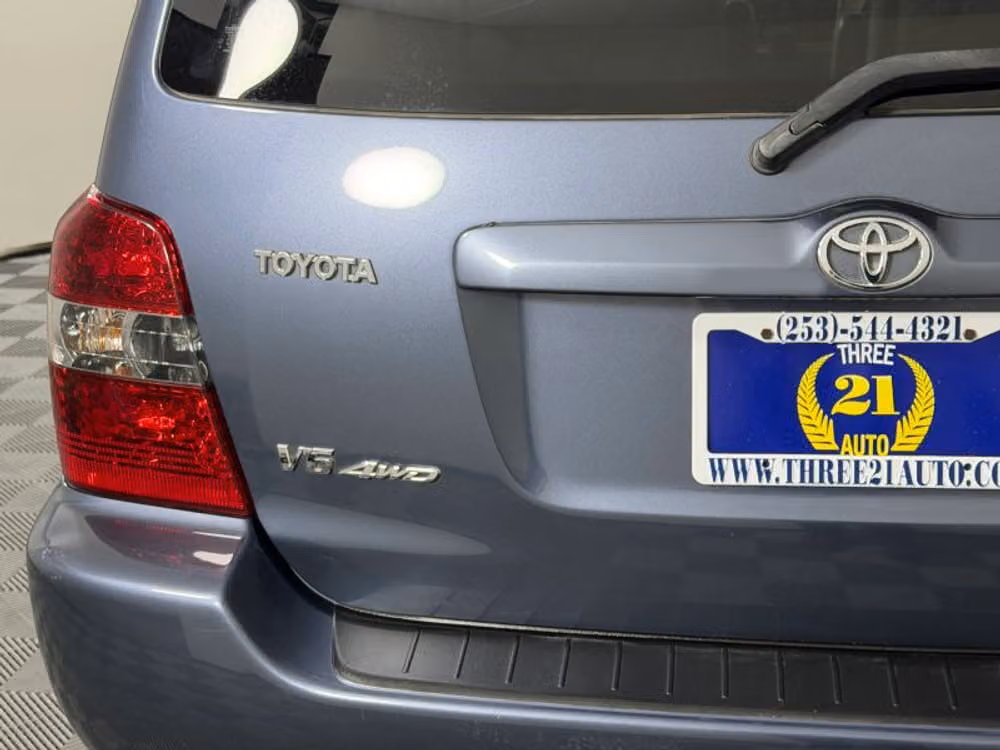 2005 Toyota Highlander Limited Image 10