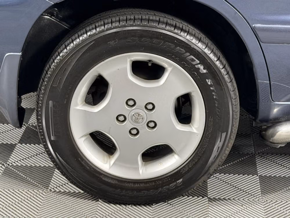 2005 Toyota Highlander Limited Image 14