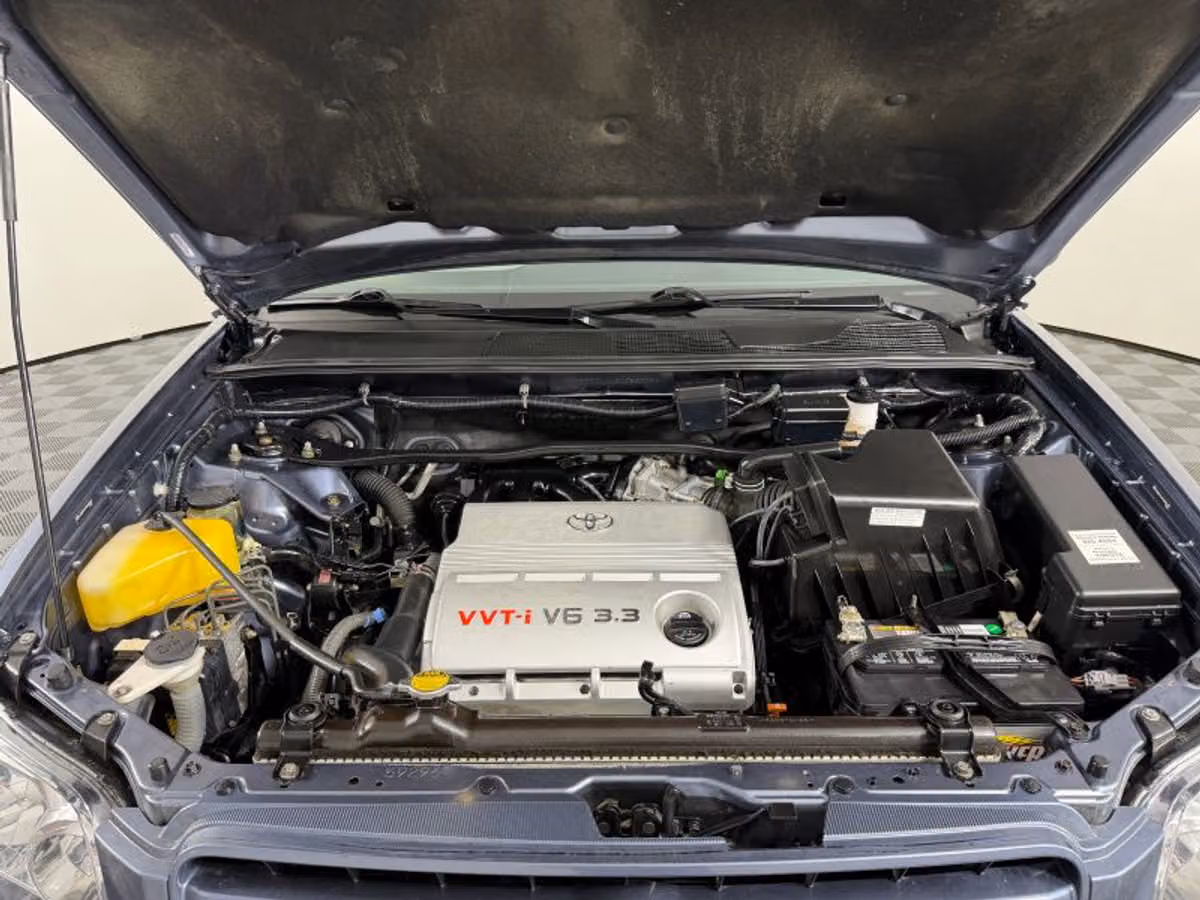 2005 Toyota Highlander Limited Image 17