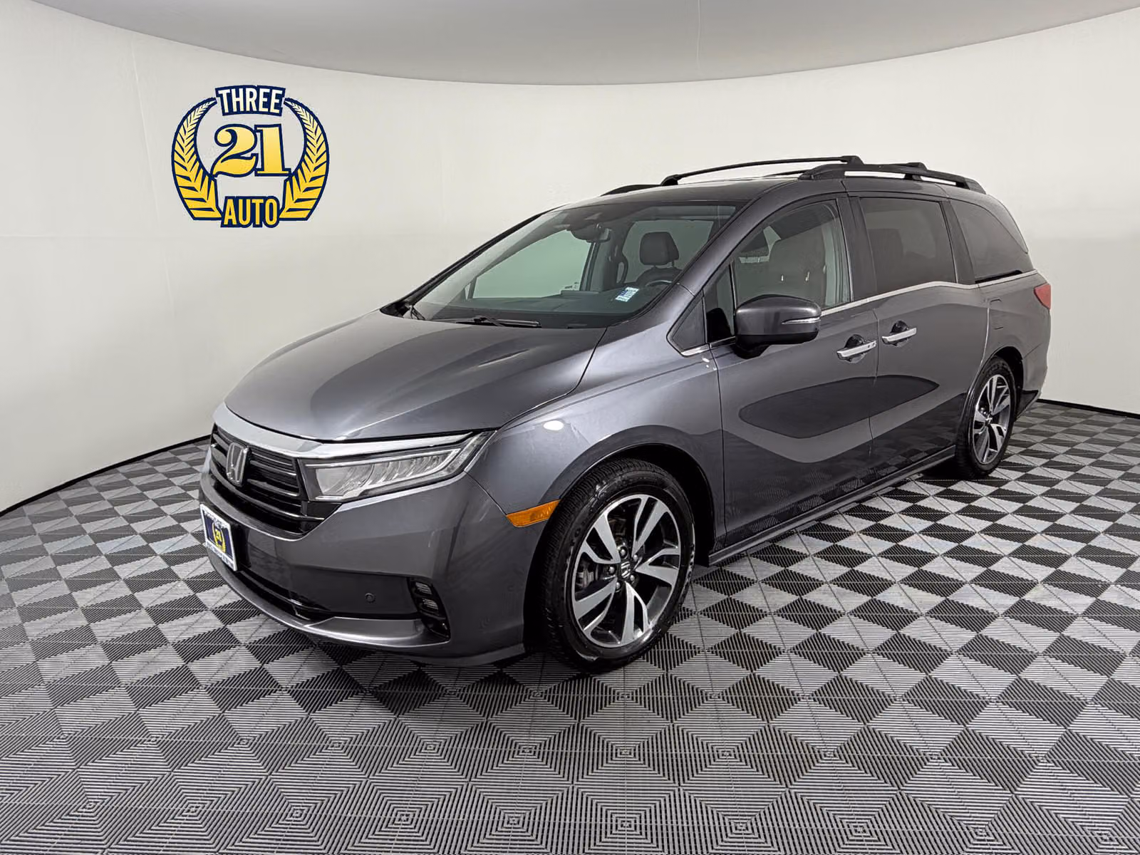 2021 Honda Odyssey Touring Passenger Upper Image 1