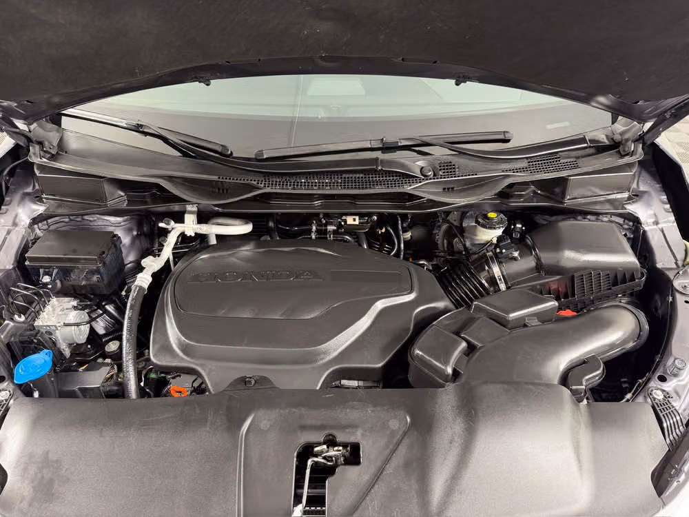 2021 Honda Odyssey Touring Passenger Image 40
