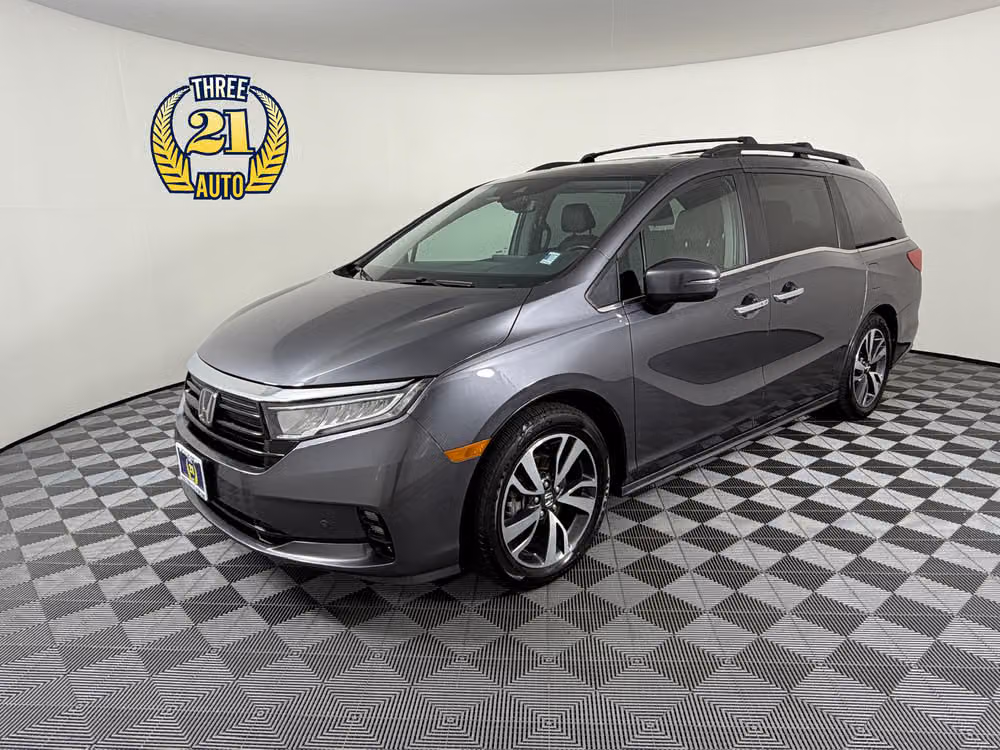 2021 Honda Odyssey Touring Passenger Image 1