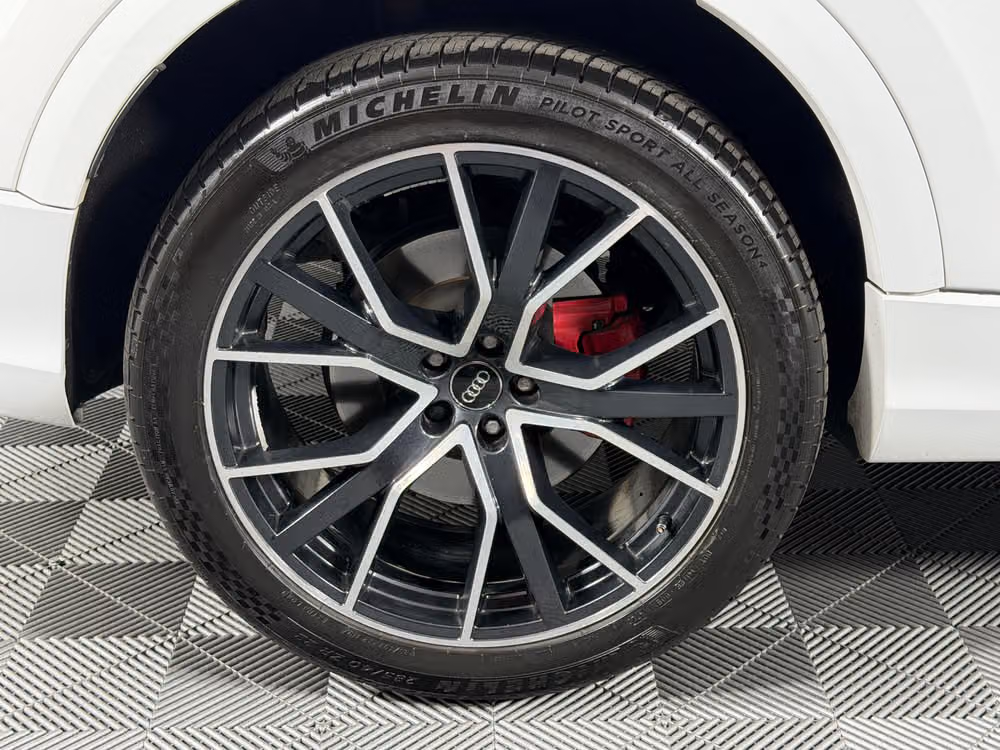 2019 Audi Q8 quattro Premium Plus 55 TFSI Image 15