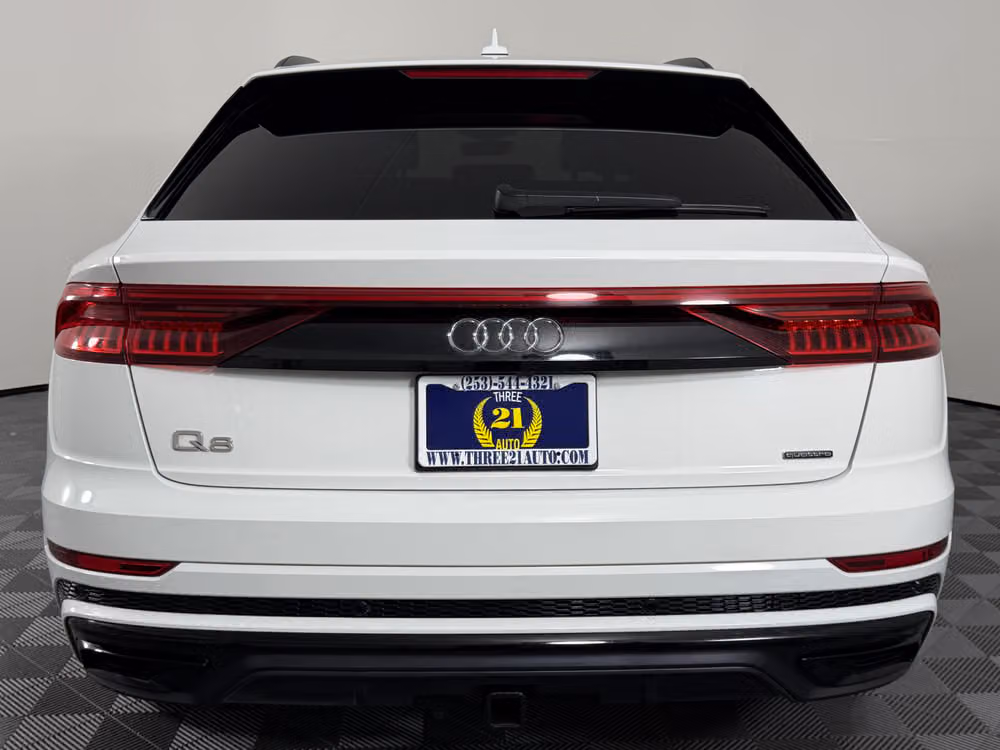 2019 Audi Q8 quattro Premium Plus 55 TFSI Image 10