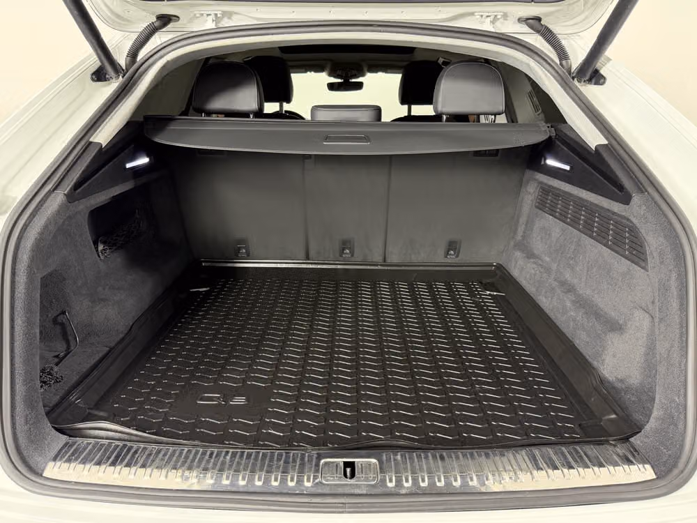 2019 Audi Q8 quattro Premium Plus 55 TFSI Image 18