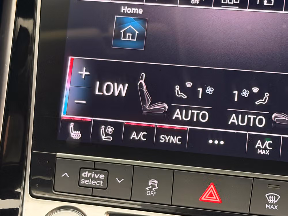 2019 Audi Q8 quattro Premium Plus 55 TFSI Image 29