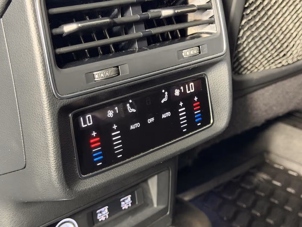 2019 Audi Q8 quattro Premium Plus 55 TFSI Image 40