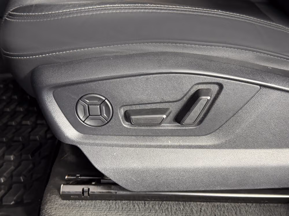 2019 Audi Q8 quattro Premium Plus 55 TFSI Image 35