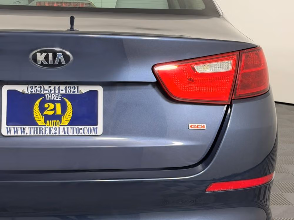 2015 Kia Optima LX Image 11