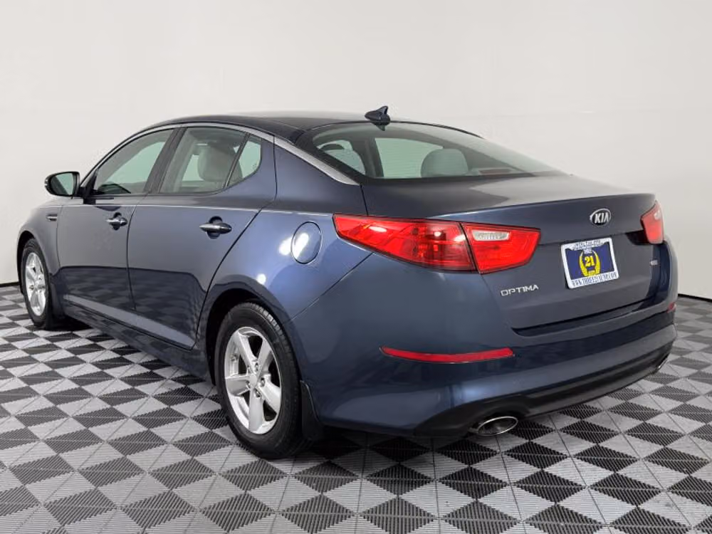 2015 Kia Optima LX Image 12