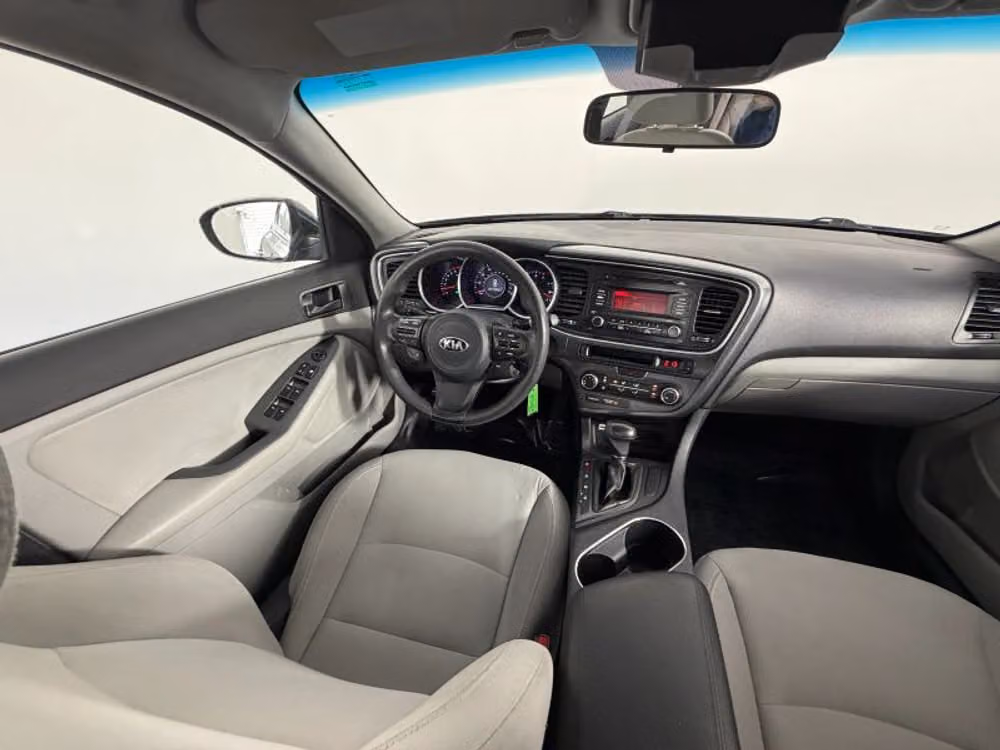 2015 Kia Optima LX Image 19