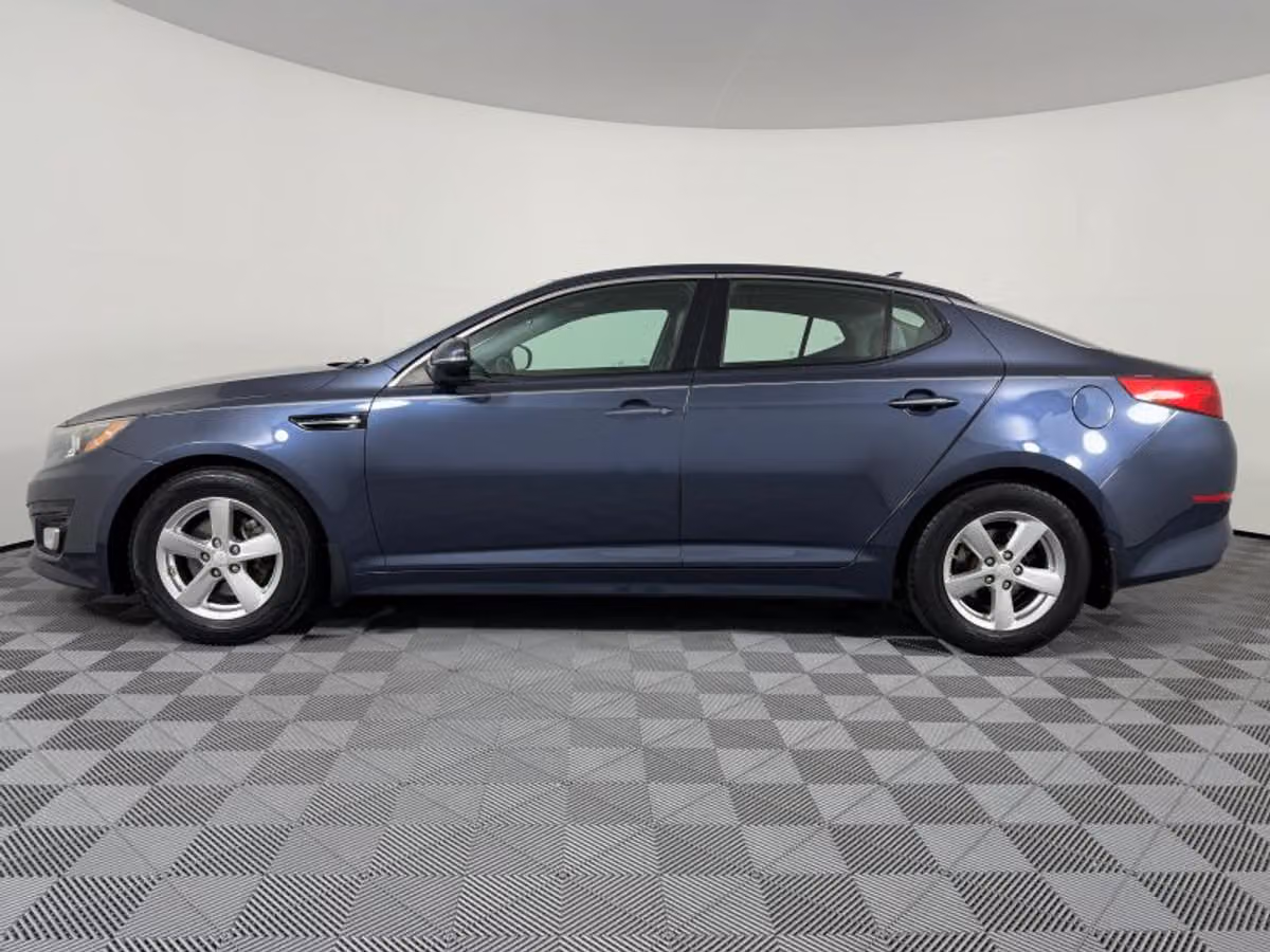 2015 Kia Optima LX Image 13