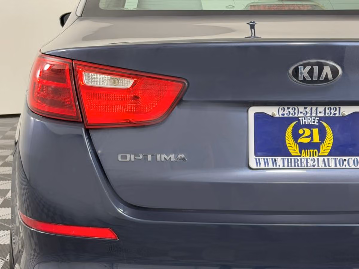 2015 Kia Optima LX Image 10