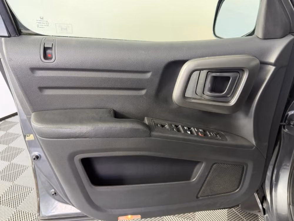 2011 Honda Ridgeline RTL Crew Cab Image 25