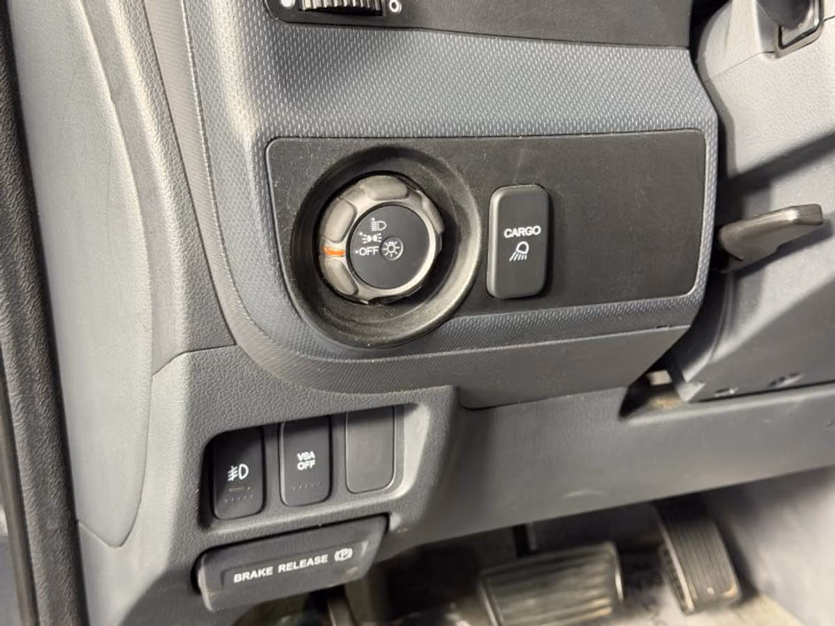 2011 Honda Ridgeline RTL Crew Cab Image 28