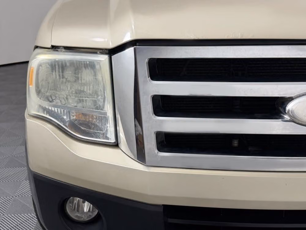 2007 Ford Expedition XLT Image 4