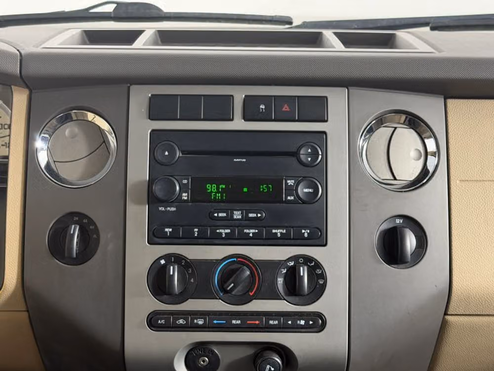2007 Ford Expedition XLT Image 26