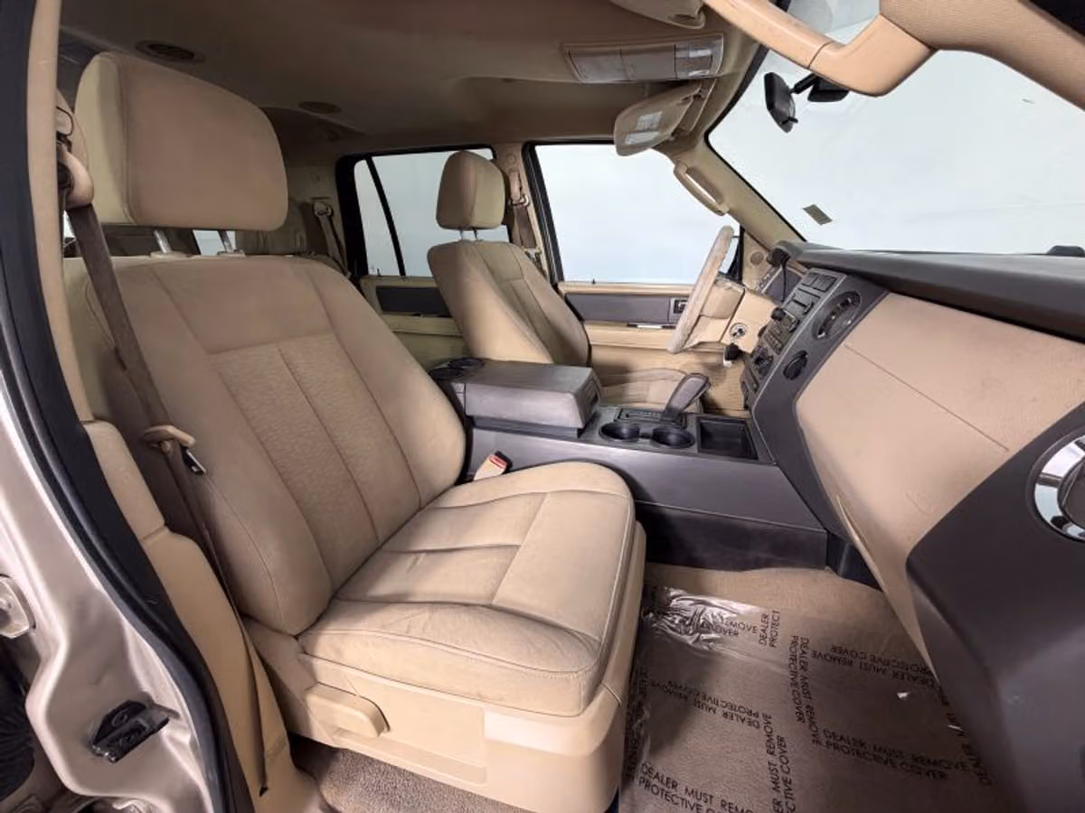 2007 Ford Expedition XLT Image 29