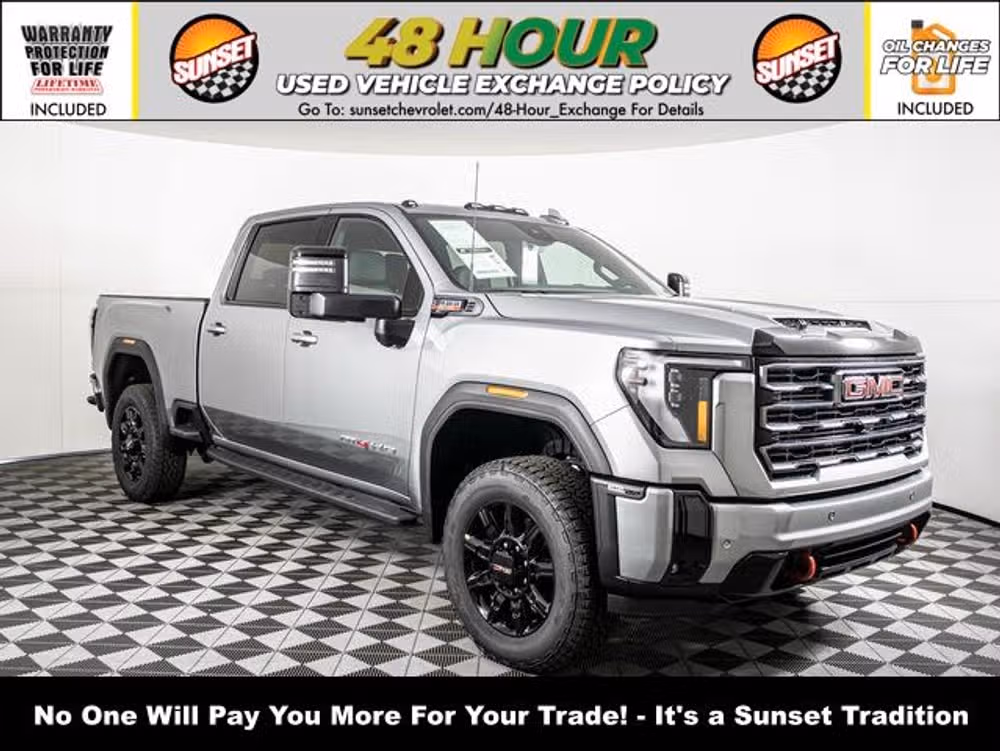 2024 GMC Sierra Denali Ultimate 4WD Crew Cab Long Box SR's photo