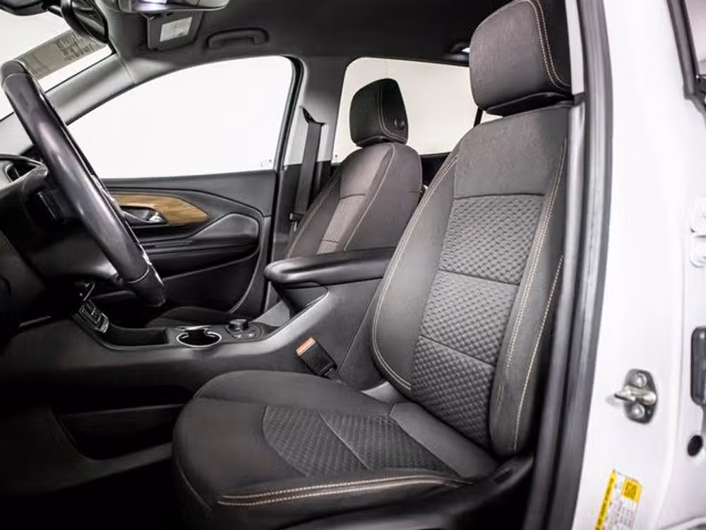 2018 GMC Terrain SLE Image 4