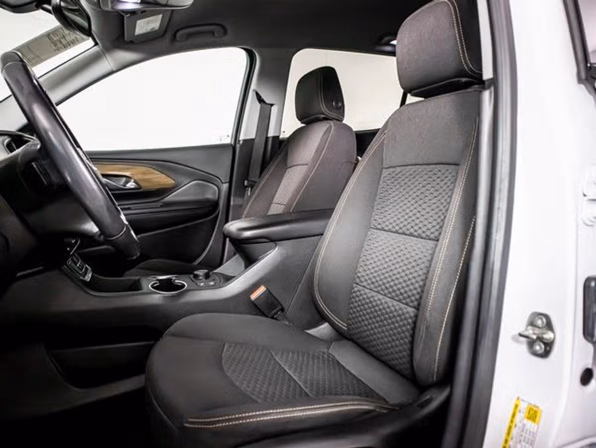 2018 GMC Terrain SLE Image 4