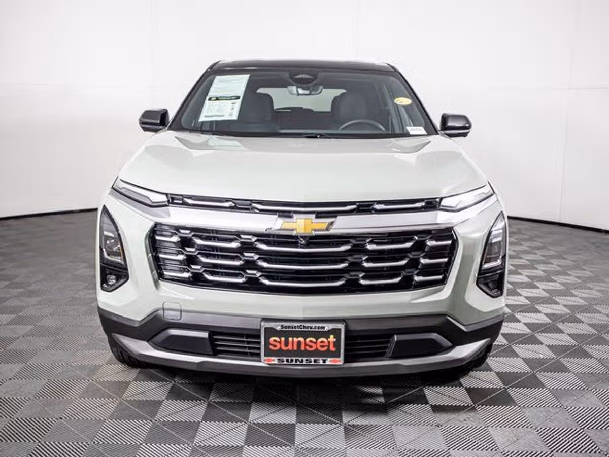 2026 Chevrolet Equinox LT Image 10