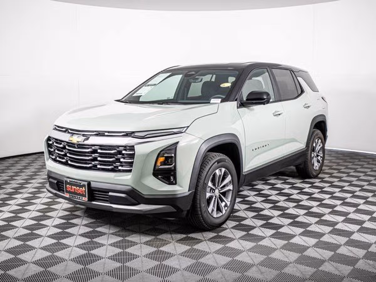 2026 Chevrolet Equinox LT Image 9