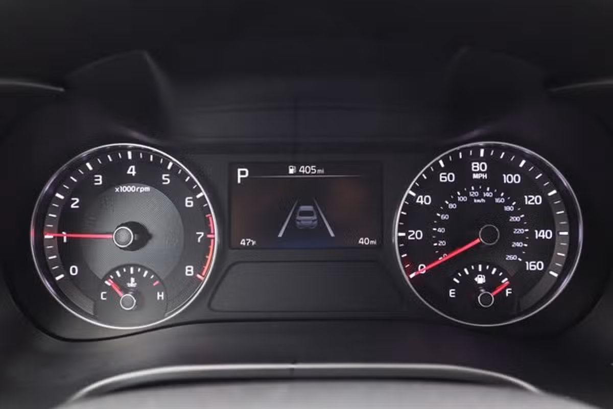 2023 Kia Forte LXS Image 23