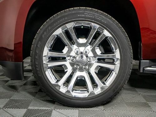 2020 GMC Yukon SLT Lower Image 2