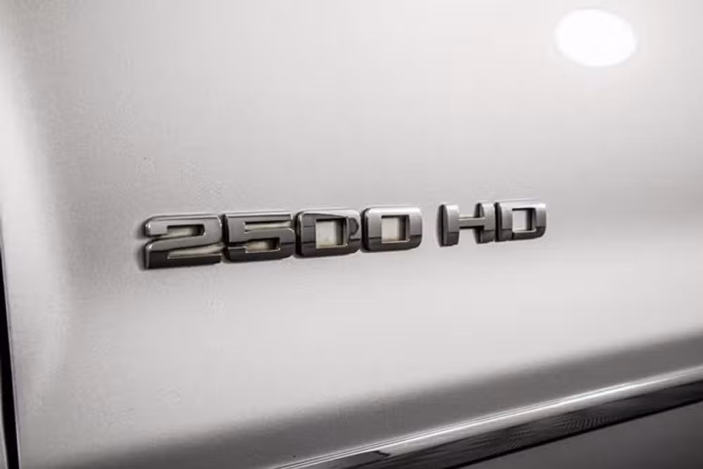 2018 Chevrolet Silverado 2500HD LTZ Crew Cab Image 13