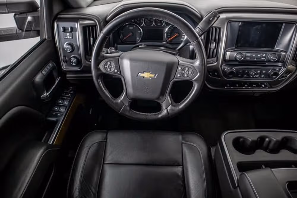 2018 Chevrolet Silverado 2500HD LTZ Crew Cab Image 24