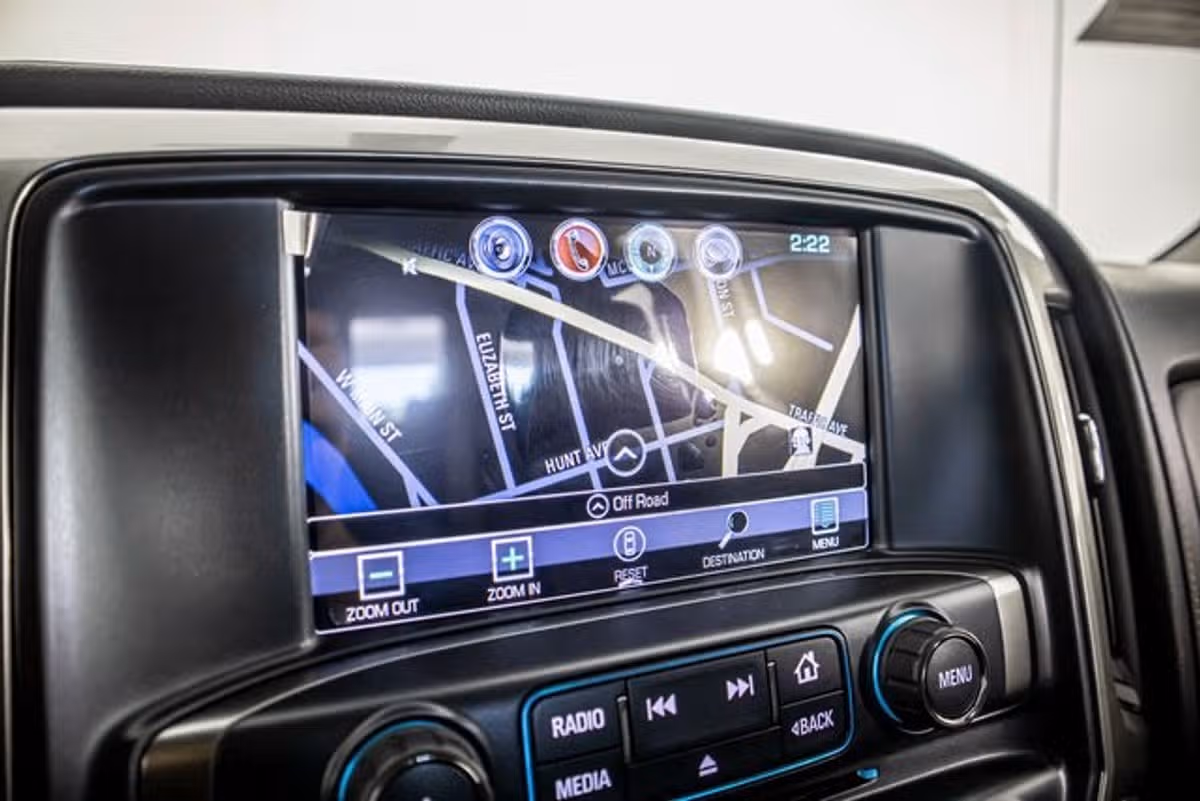 2018 Chevrolet Silverado 2500HD LTZ Crew Cab Image 35