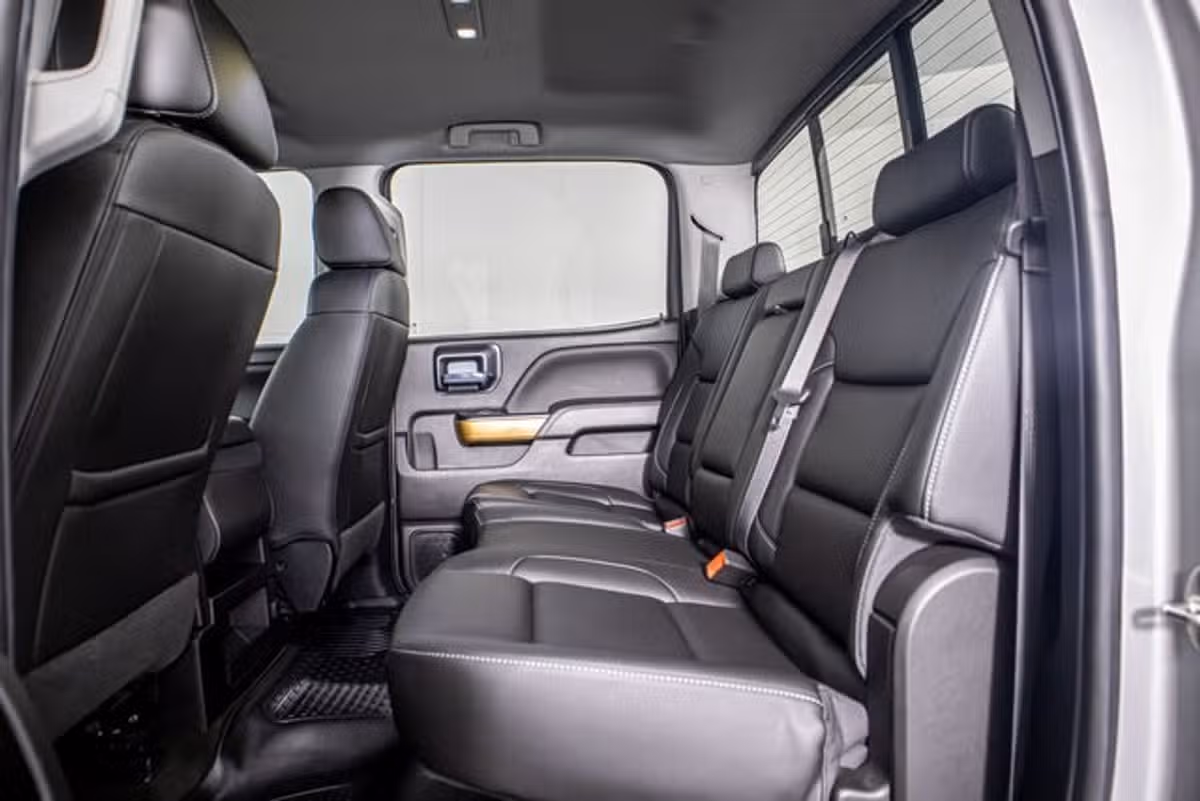 2018 Chevrolet Silverado 2500HD LTZ Crew Cab Image 23