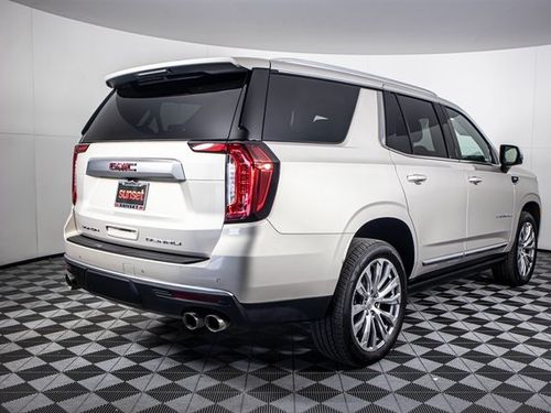 2022 GMC Yukon Denali Lower Image 1