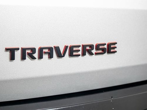 2021 Chevrolet Traverse Premier Lower Image 1