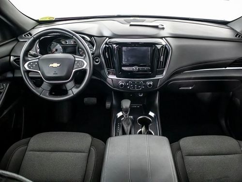 2023 Chevrolet Traverse LT Cloth Lower Image 3