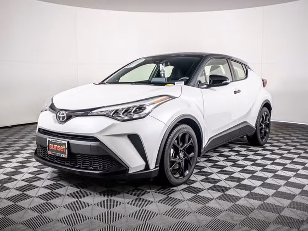 2022 Toyota C-HR Nightshade Crossover Image 9