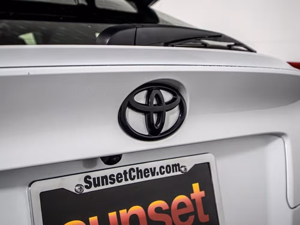 2022 Toyota C-HR Nightshade Crossover Image 13