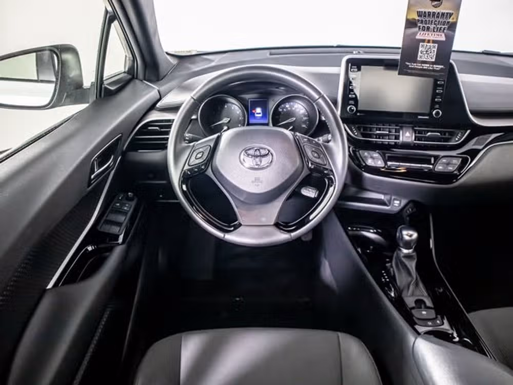 2022 Toyota C-HR Nightshade Crossover Image 17
