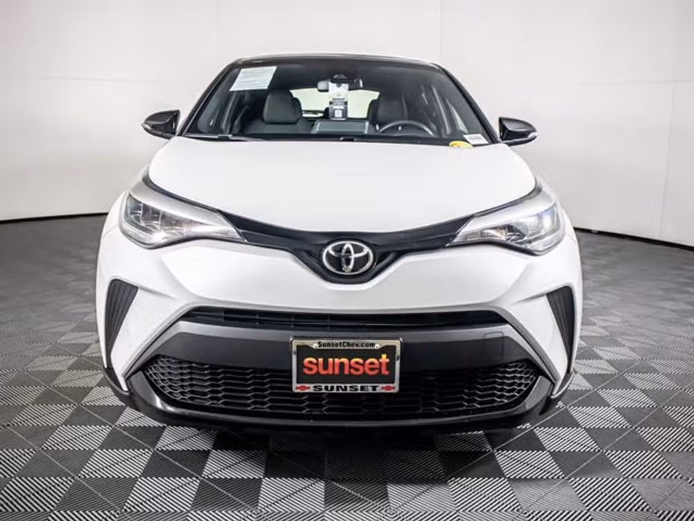 2022 Toyota C-HR Nightshade Crossover Image 10