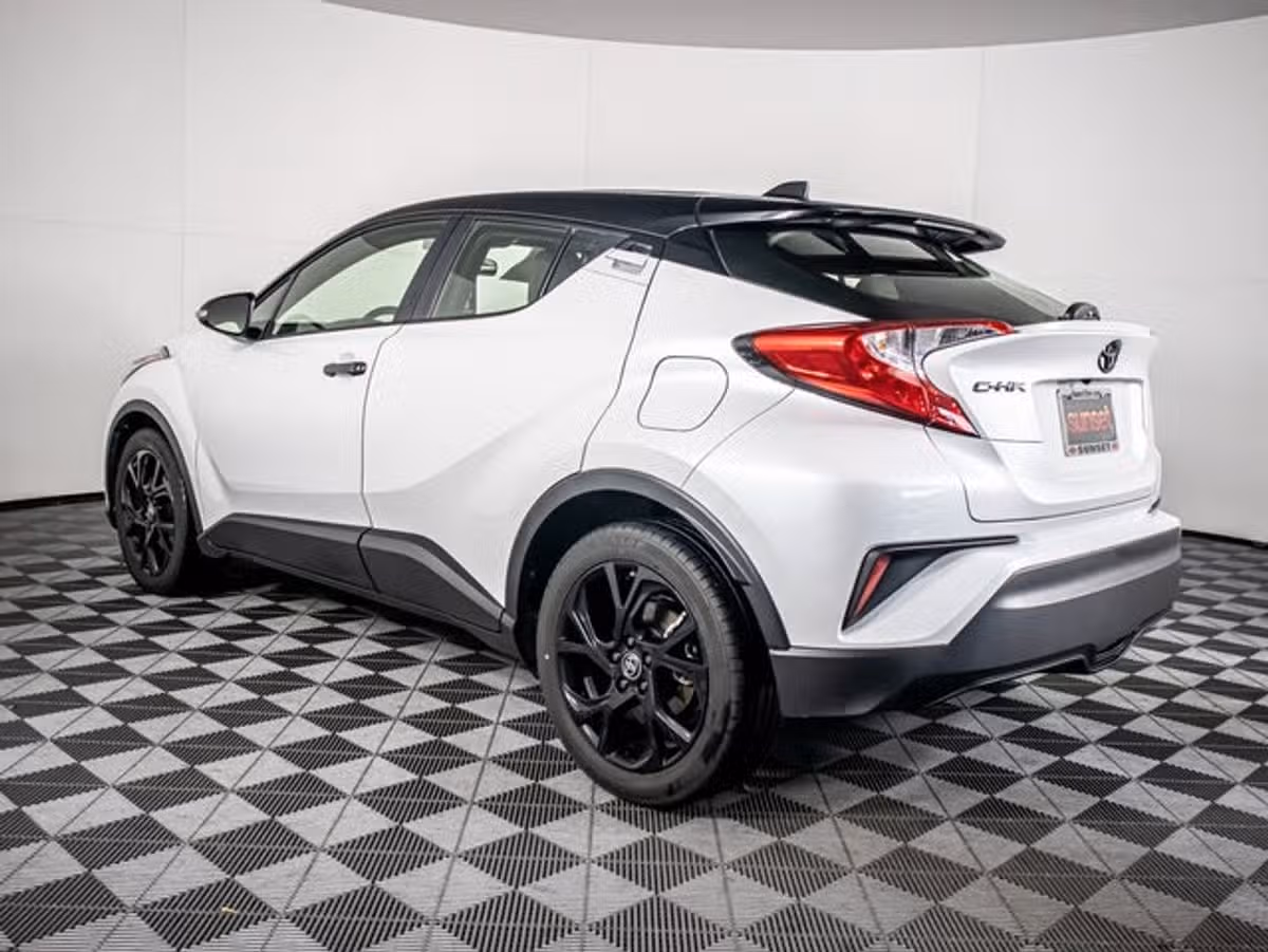 2022 Toyota C-HR Nightshade Crossover Image 8